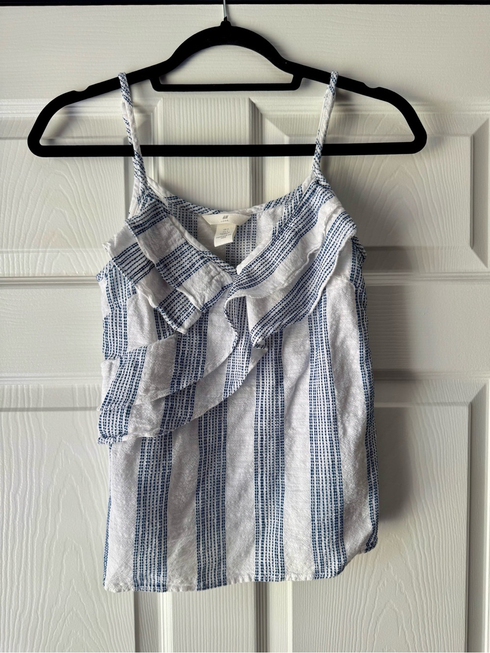H&M White and Blue Striped Ruffle Cami - Women Size 2 - 100% Cotton